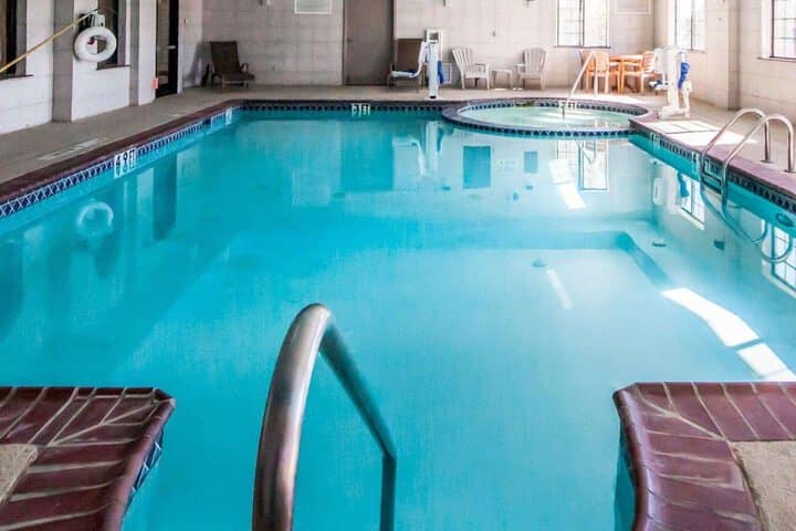 Pool 34 of 44