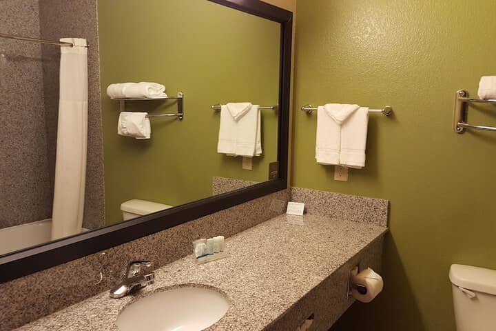 Room 31 of 44
